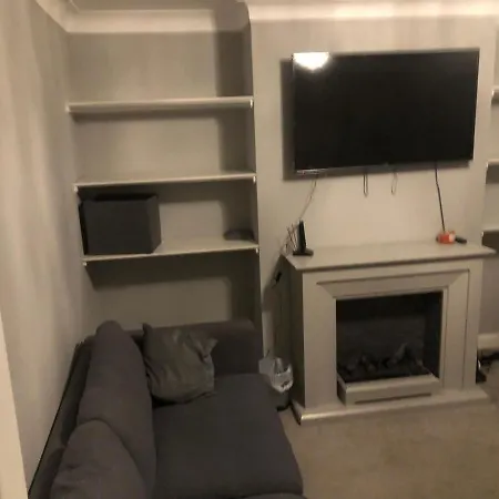 Cozzy Living Homestay Leeds (West Yorkshire)