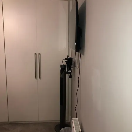 Cozzy Living Leeds (West Yorkshire)